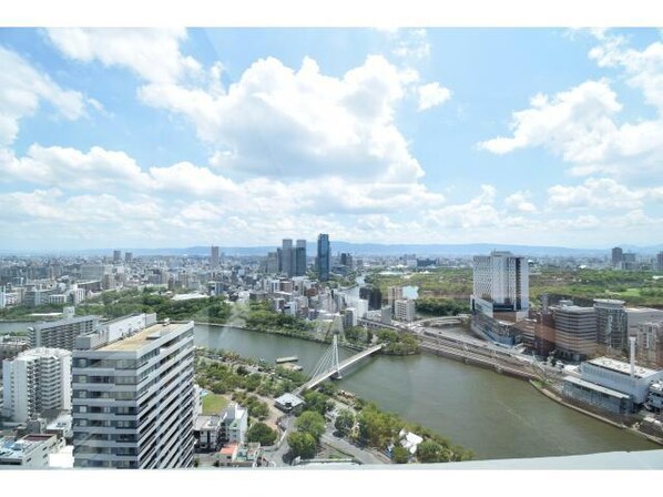 シエリアタワー大阪天満橋の物件外観写真